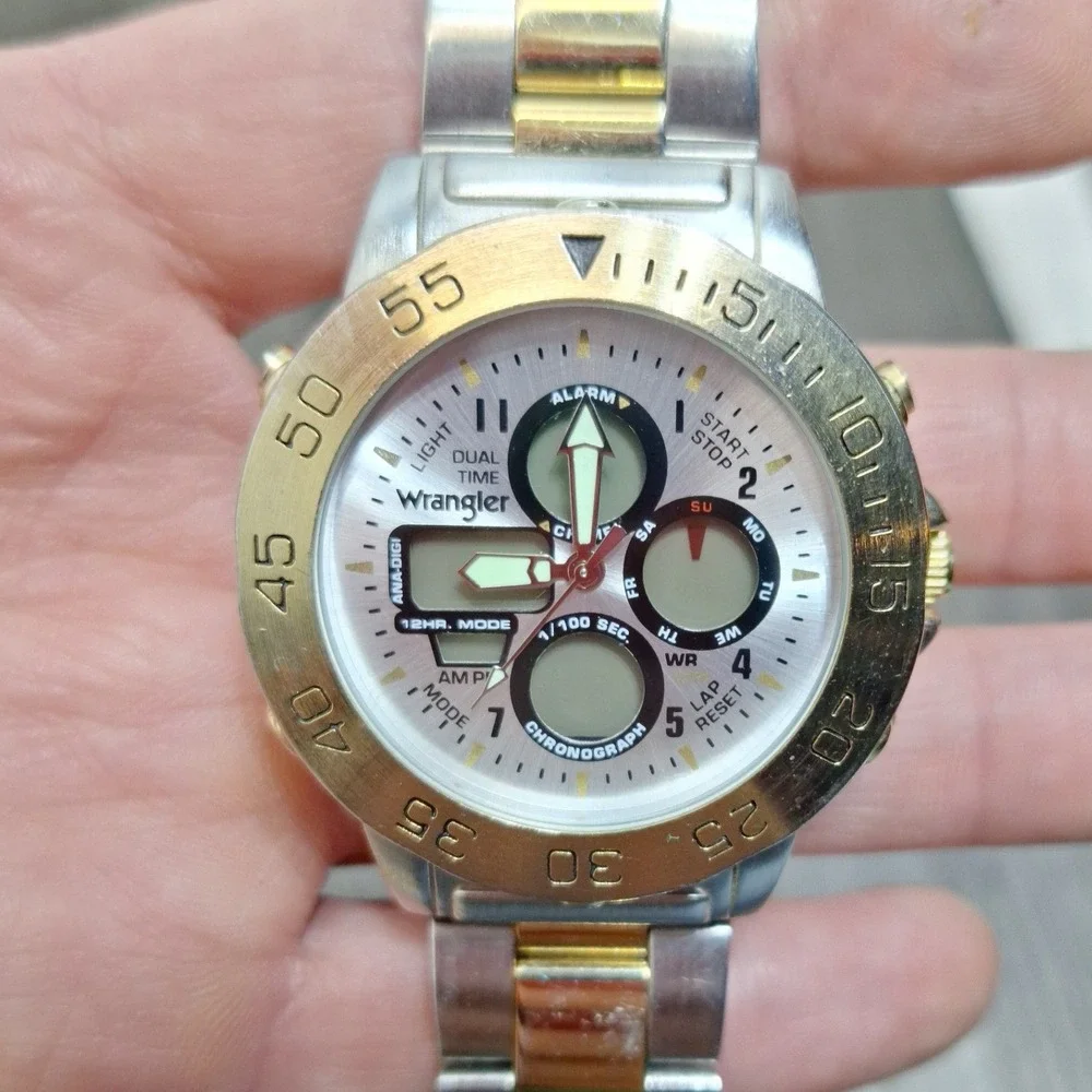 Wrangler Mens Two Tone Ana-Digi Chronograph Watch Silver Gold QA-124 50M